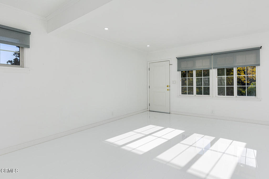 1105 Alhambra Road C