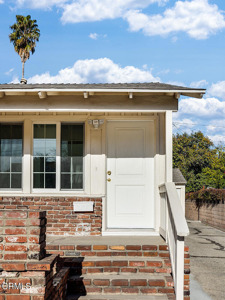 1105 Alhambra Road C