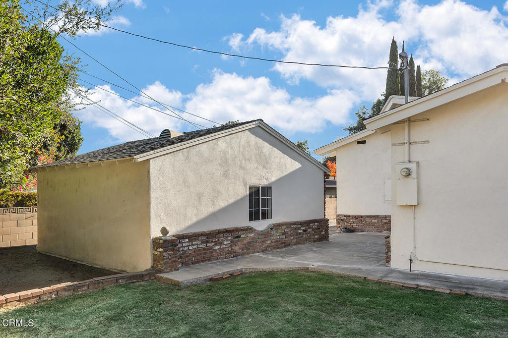 1105 Alhambra Road C