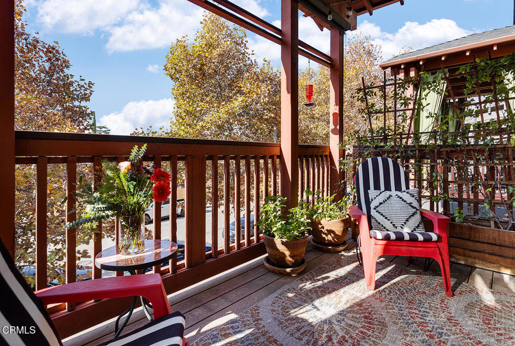 134 N Vermont Avenue A