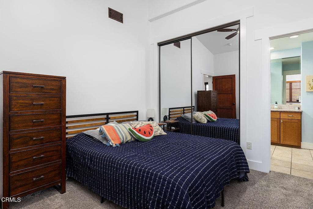 134 N Vermont Avenue A