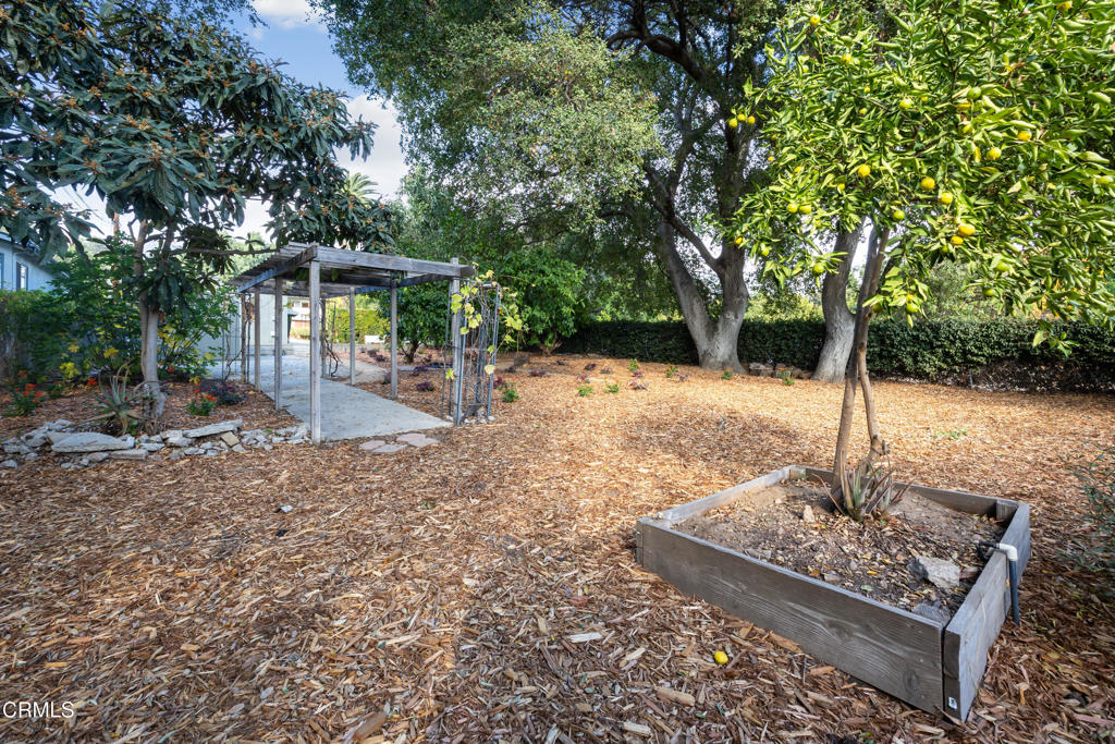 1144 E Altadena Drive