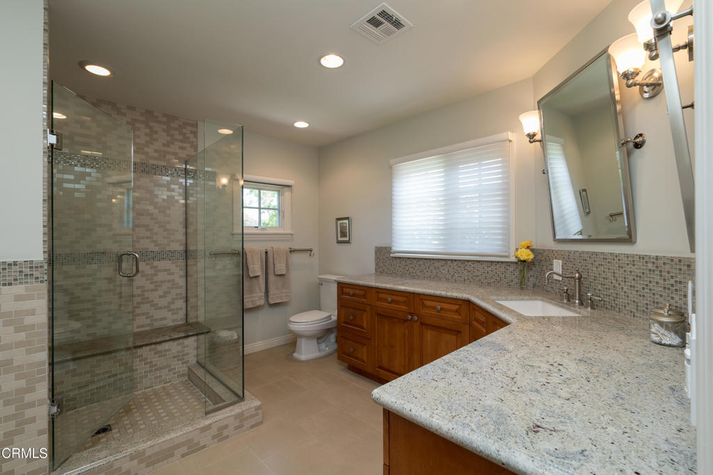 1620 Oak Grove Avenue