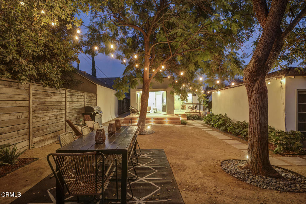 1525 Coolidge Avenue