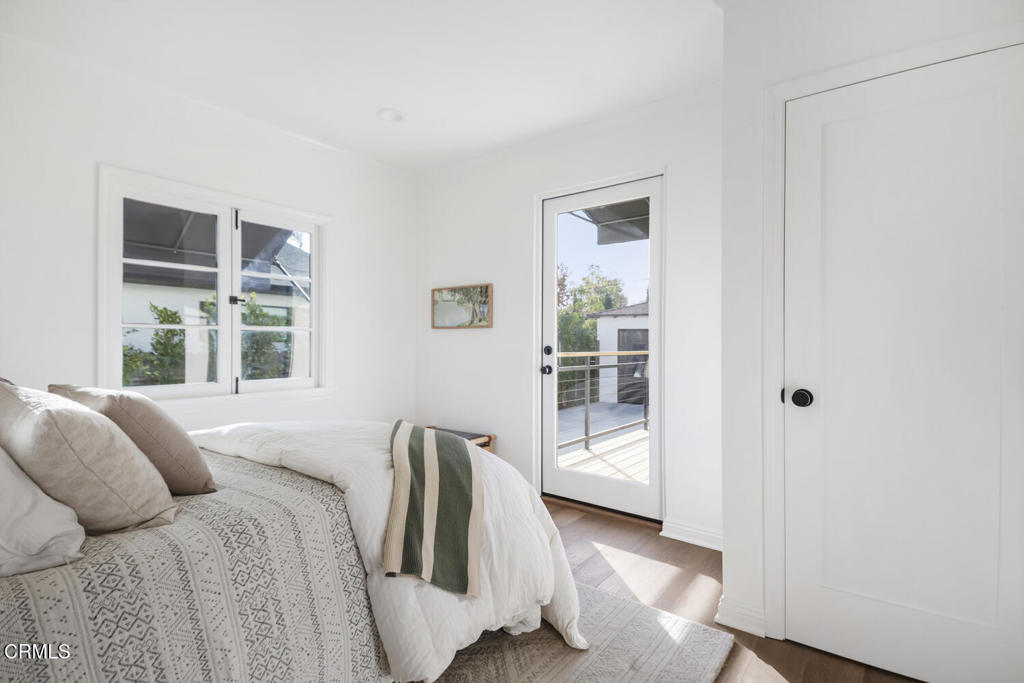 1525 Coolidge Avenue