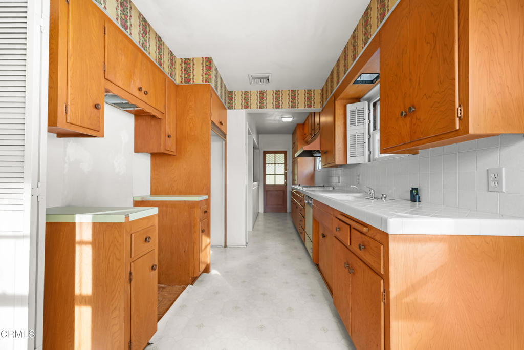 629 Los Olivos Drive