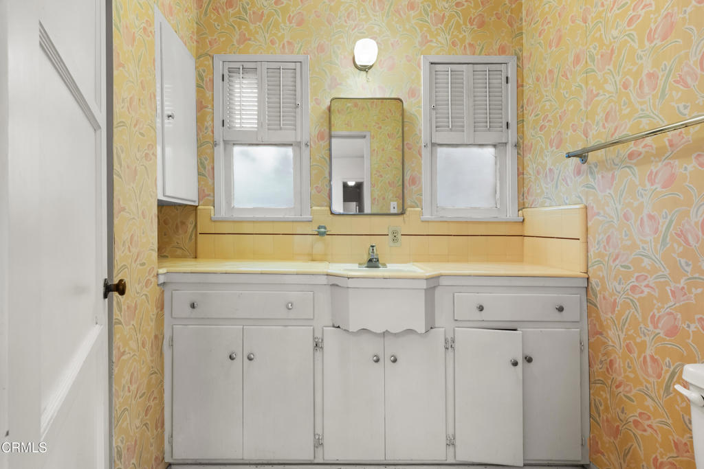 629 Los Olivos Drive