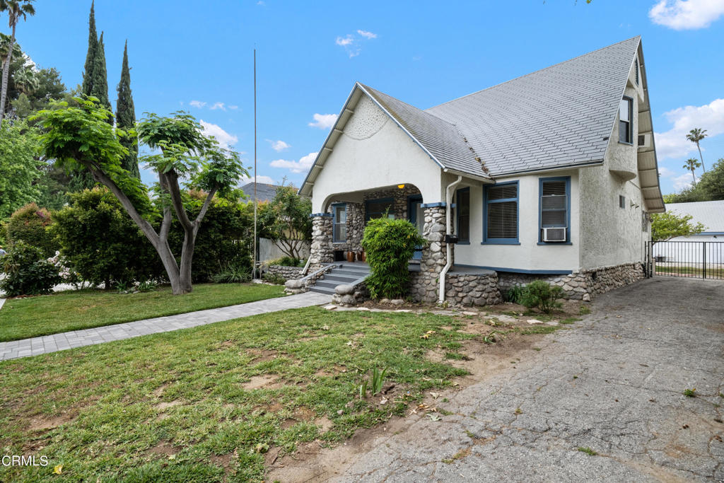 1941 Fletcher Avenue