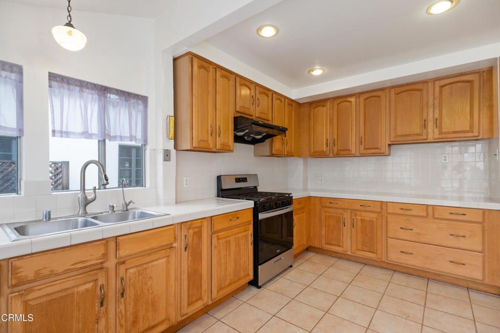 1941 Fletcher Avenue