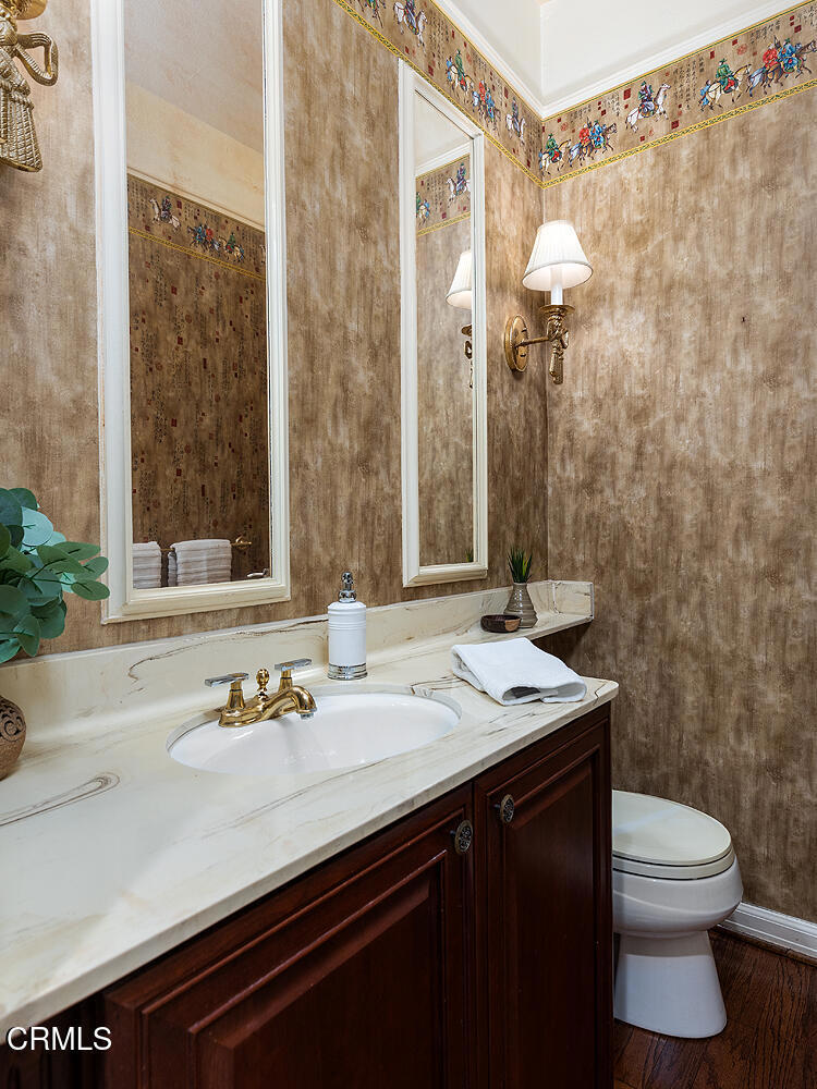 787 S Orange Grove Boulevard