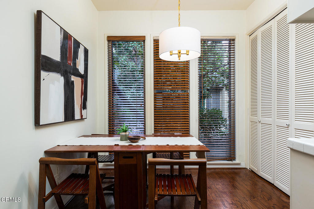 787 S Orange Grove Boulevard