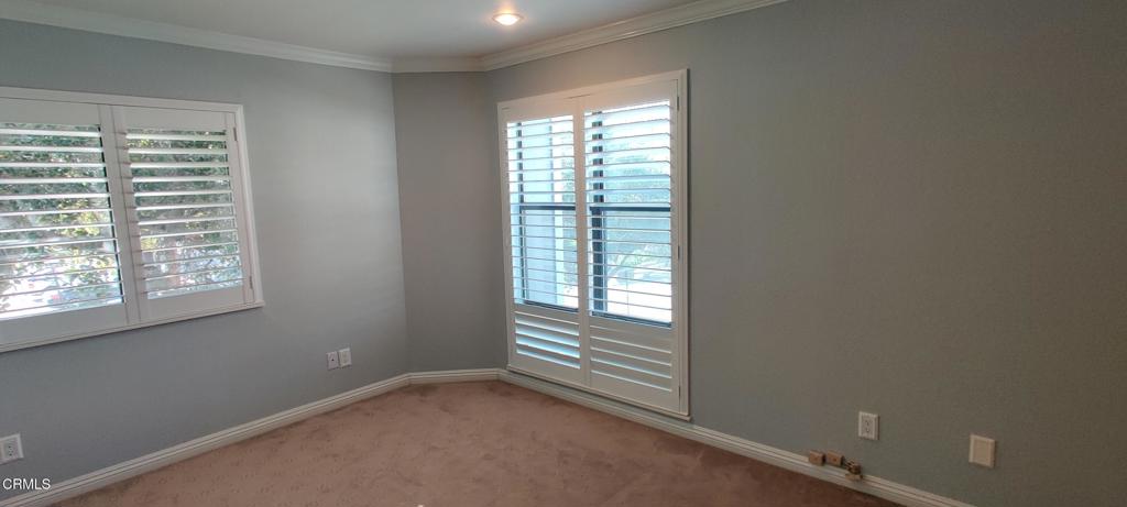 965 E Del Mar Boulevard 5