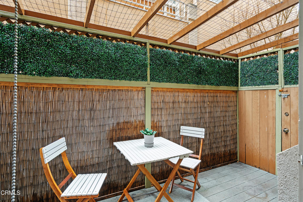 11915 Gorham Avenue 3