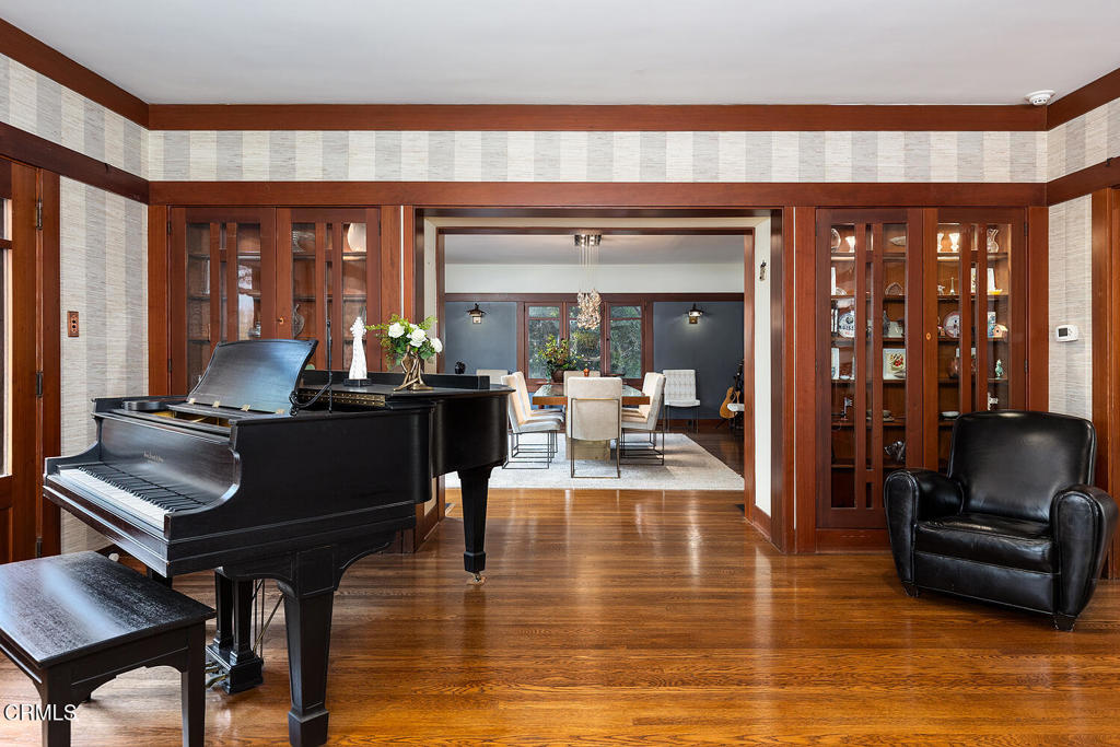 1344 Hillcrest Avenue