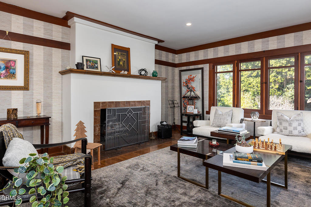 1344 Hillcrest Avenue