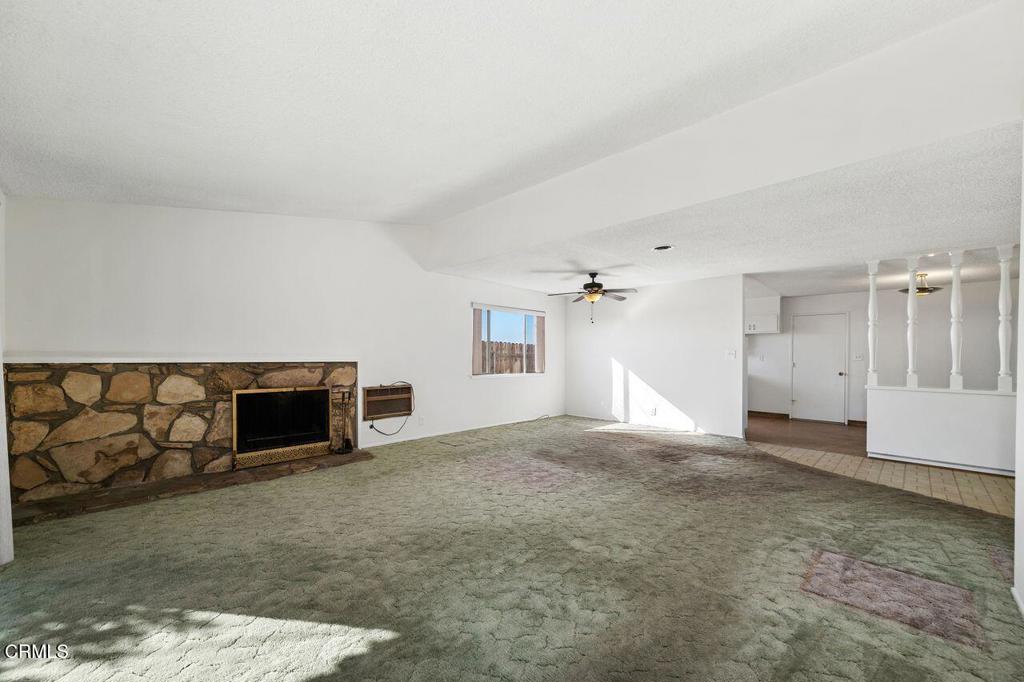828 Perry Avenue