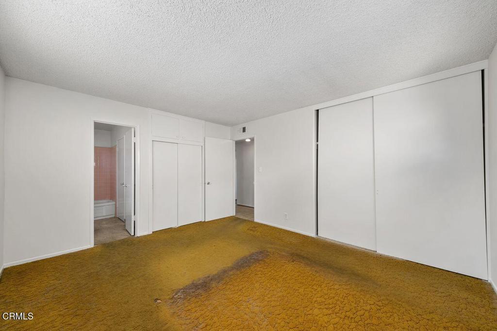 828 Perry Avenue