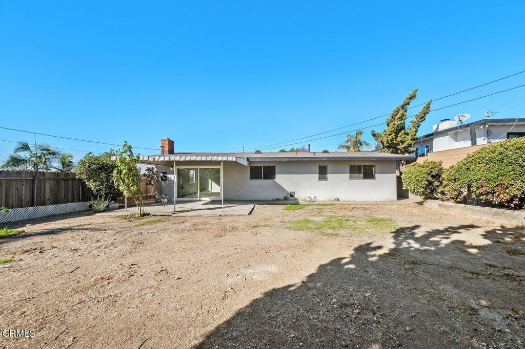 828 Perry Avenue