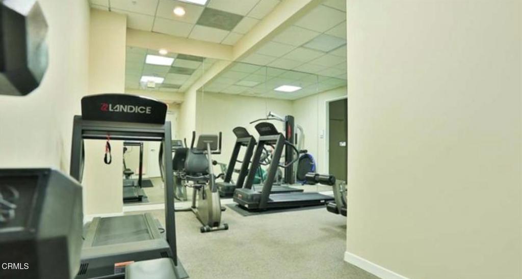 175 S Lake Avenue 401