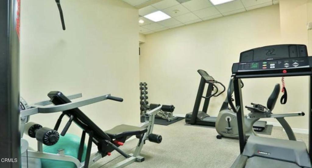 175 S Lake Avenue 401