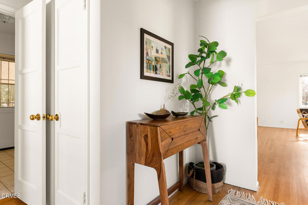 1211 Jeffries Avenue