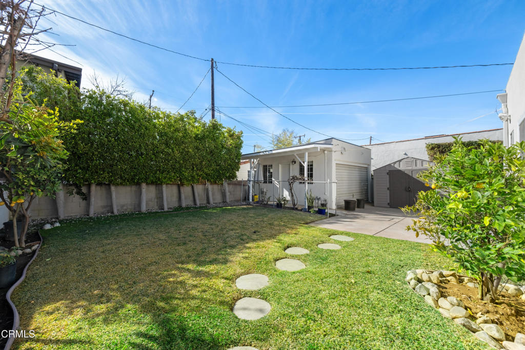 2116 Rose Villa Street