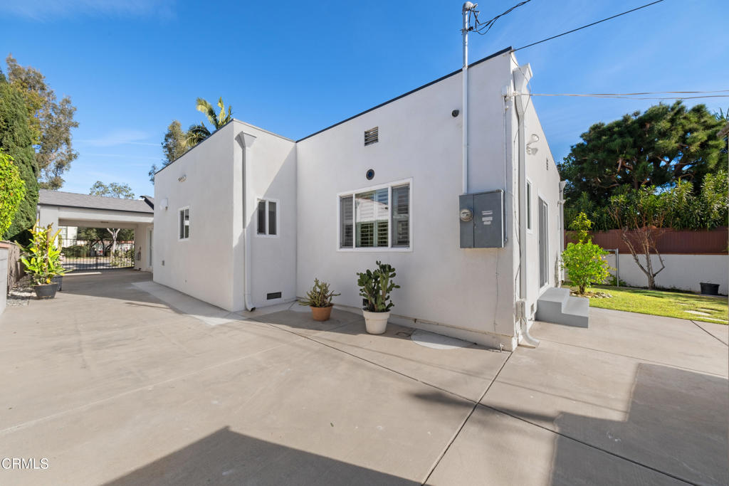 2116 Rose Villa Street