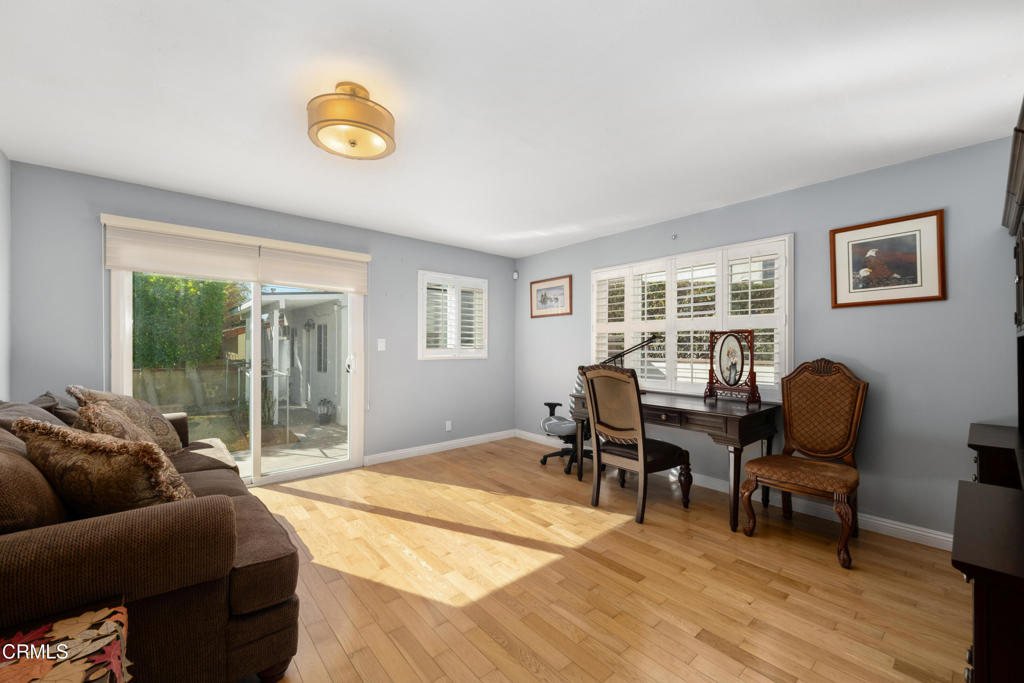 2116 Rose Villa Street