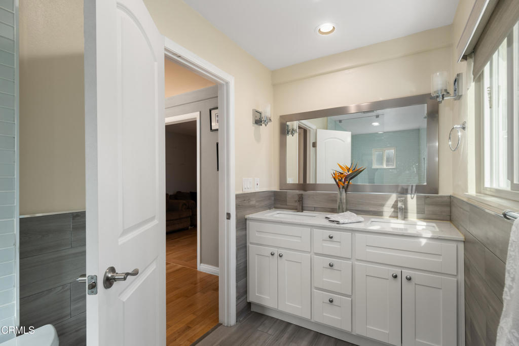 2116 Rose Villa Street