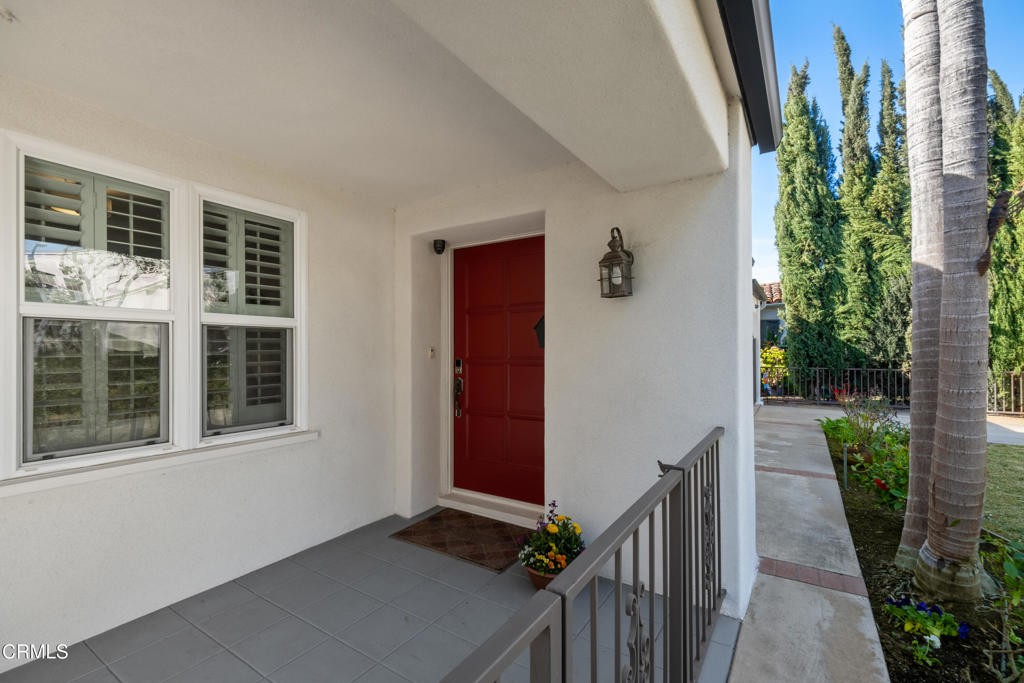2116 Rose Villa Street