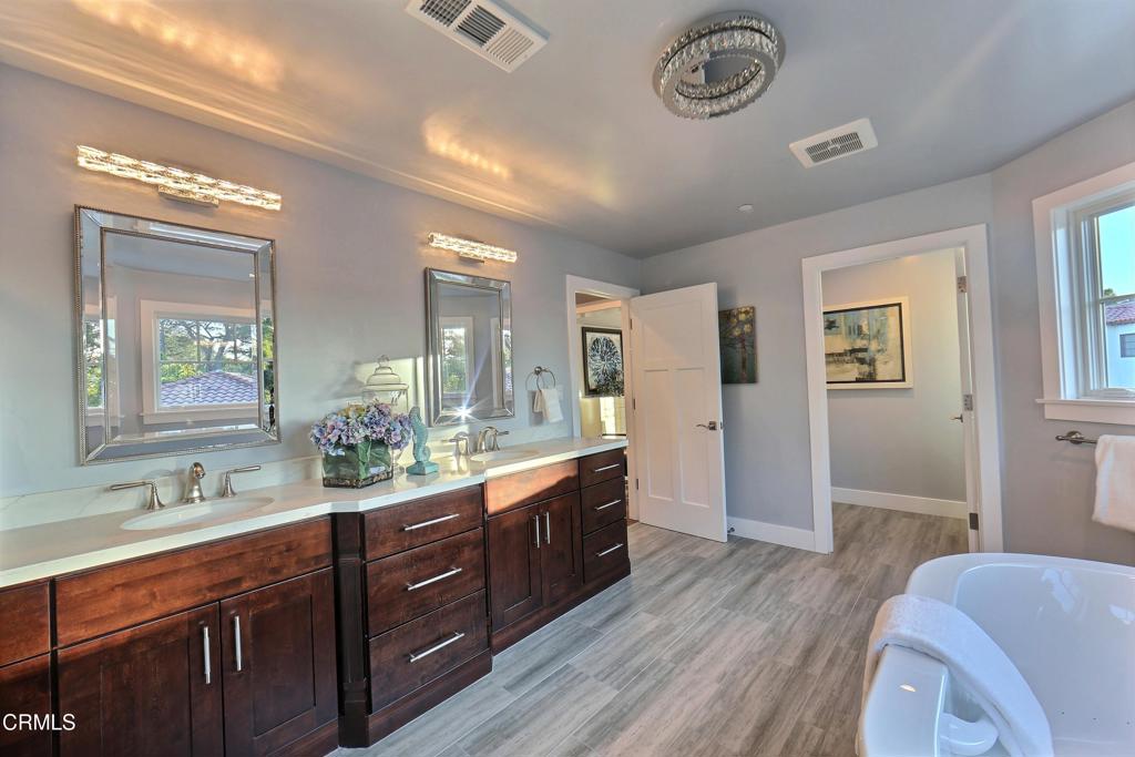 3861 E California Boulevard