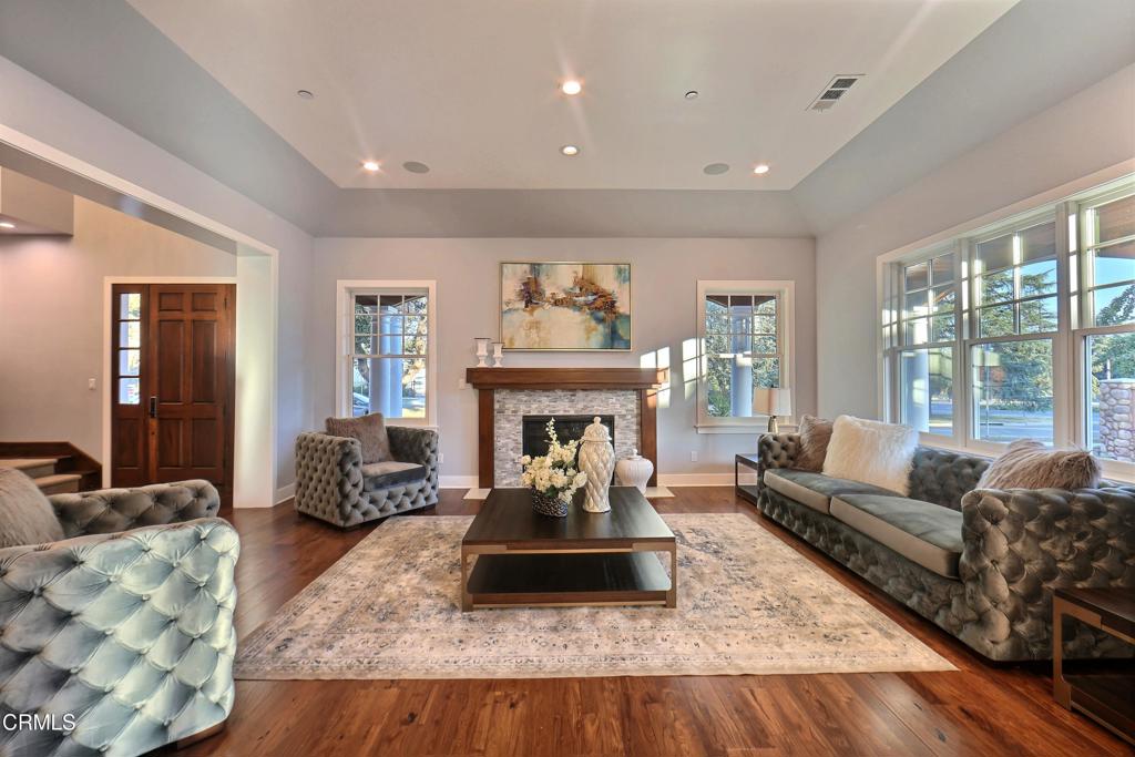 3861 E California Boulevard