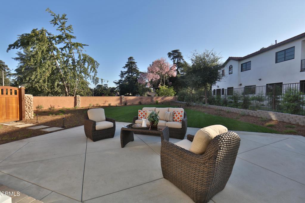 3861 E California Boulevard