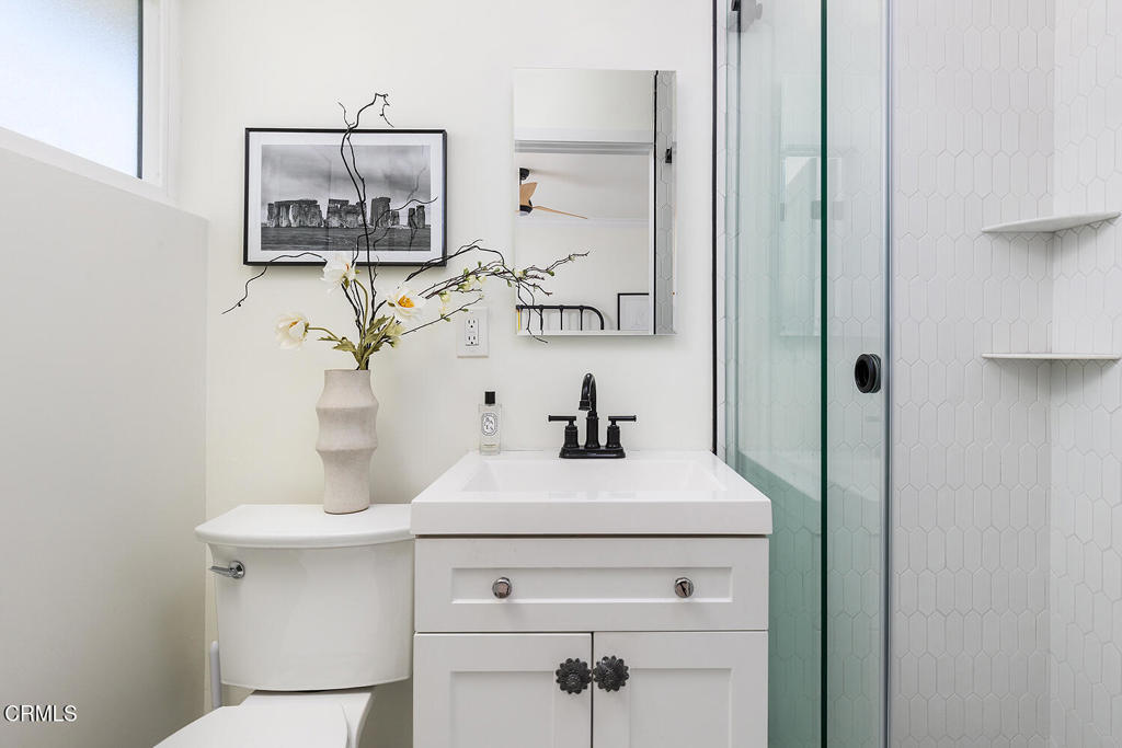 926 S Fuchsia Avenue