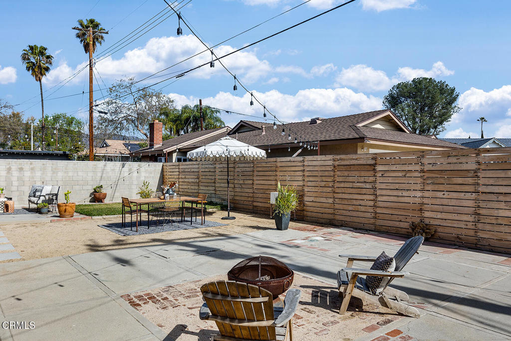 926 S Fuchsia Avenue