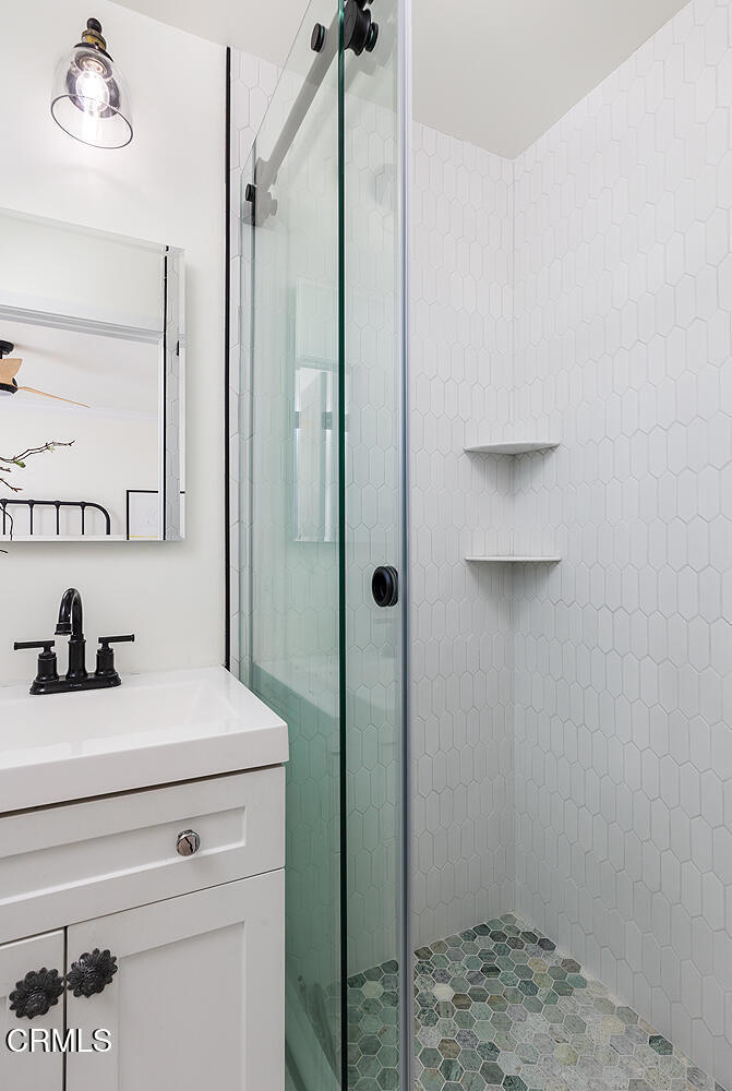 926 S Fuchsia Avenue