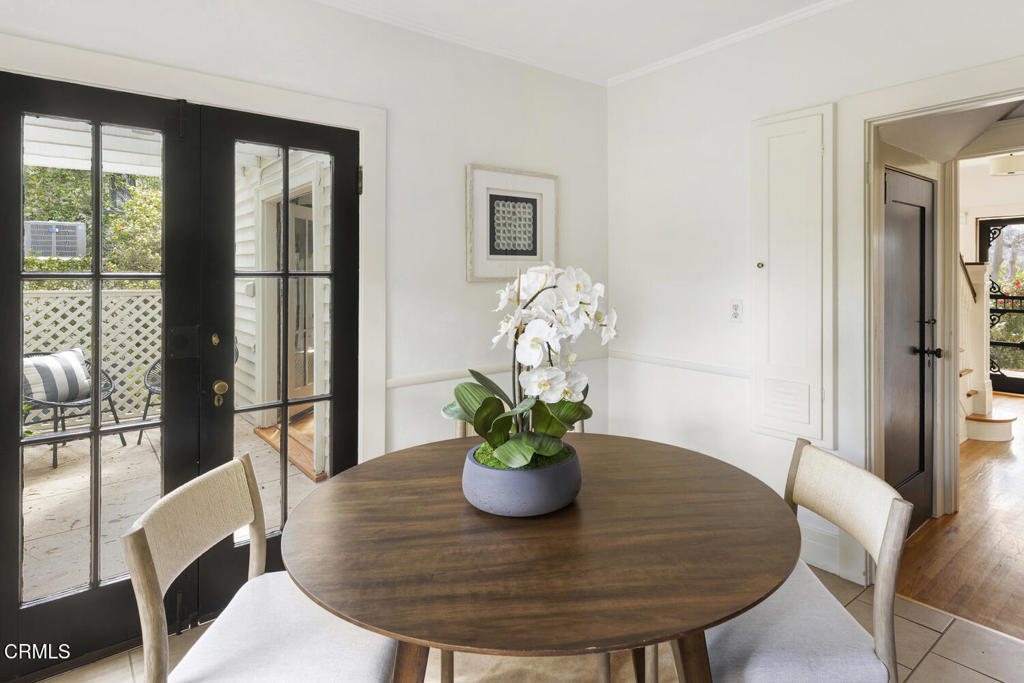 1736 N Stanley Avenue