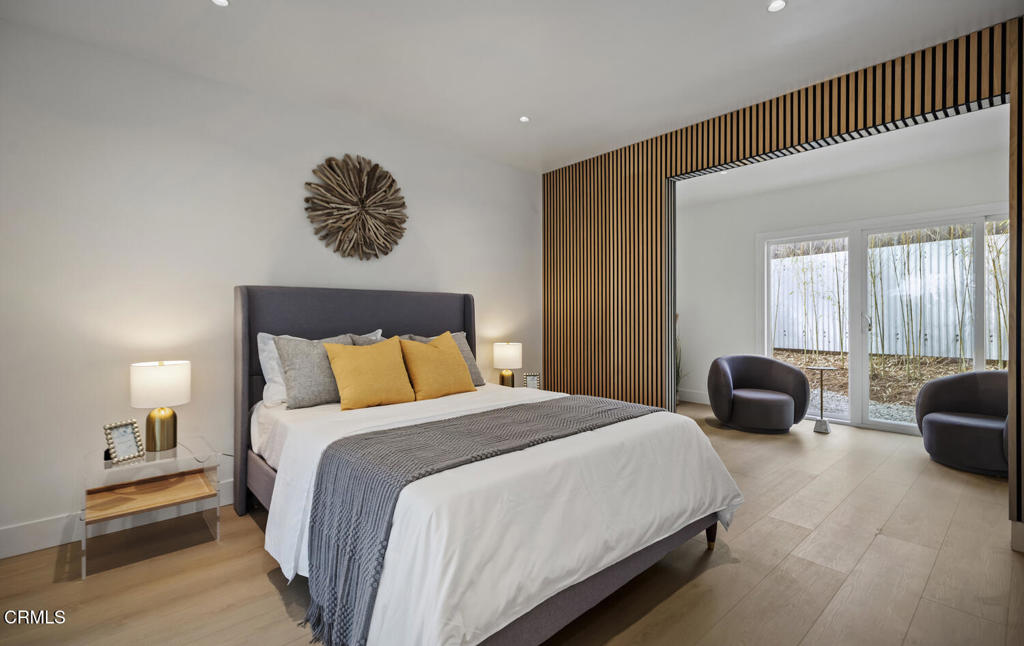 1780 N Altadena Drive