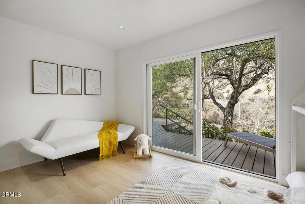 1780 N Altadena Drive