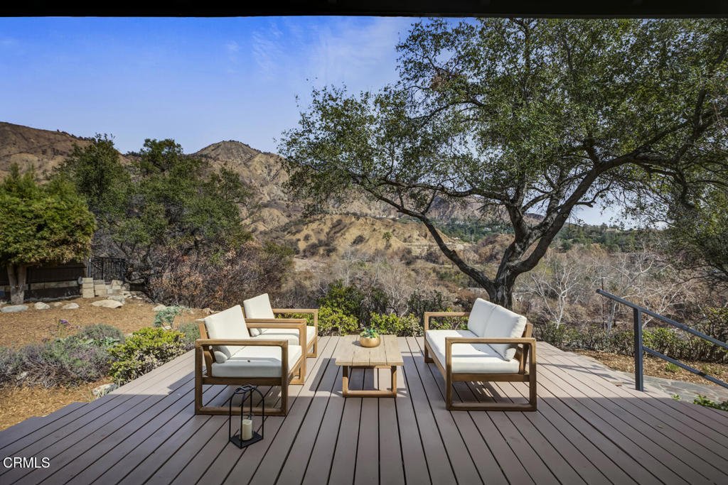 1780 N Altadena Drive