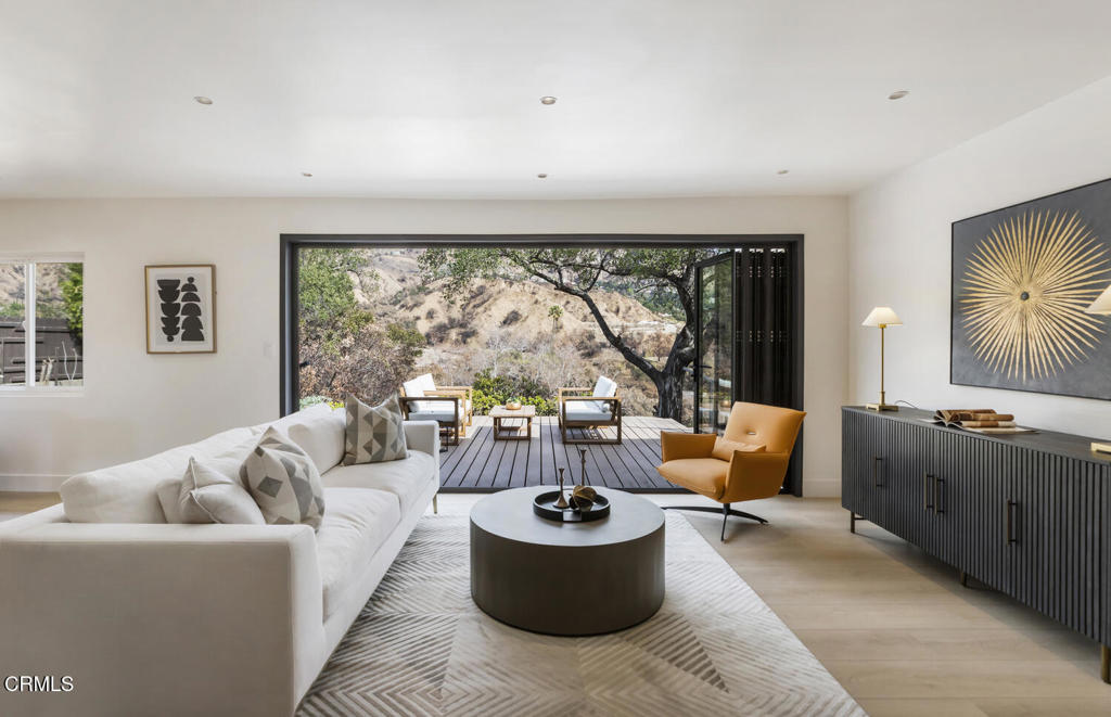 1780 N Altadena Drive