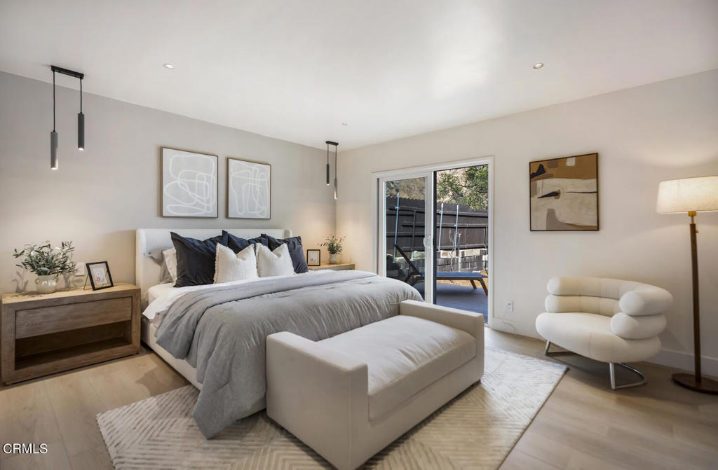 1780 N Altadena Drive