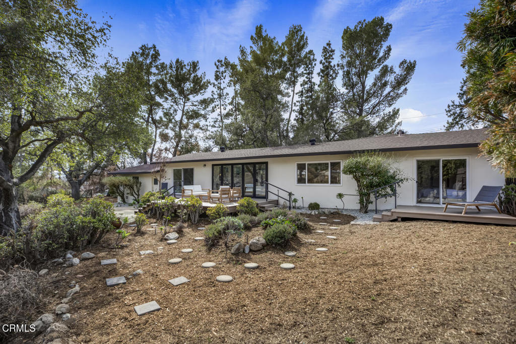 1780 N Altadena Drive