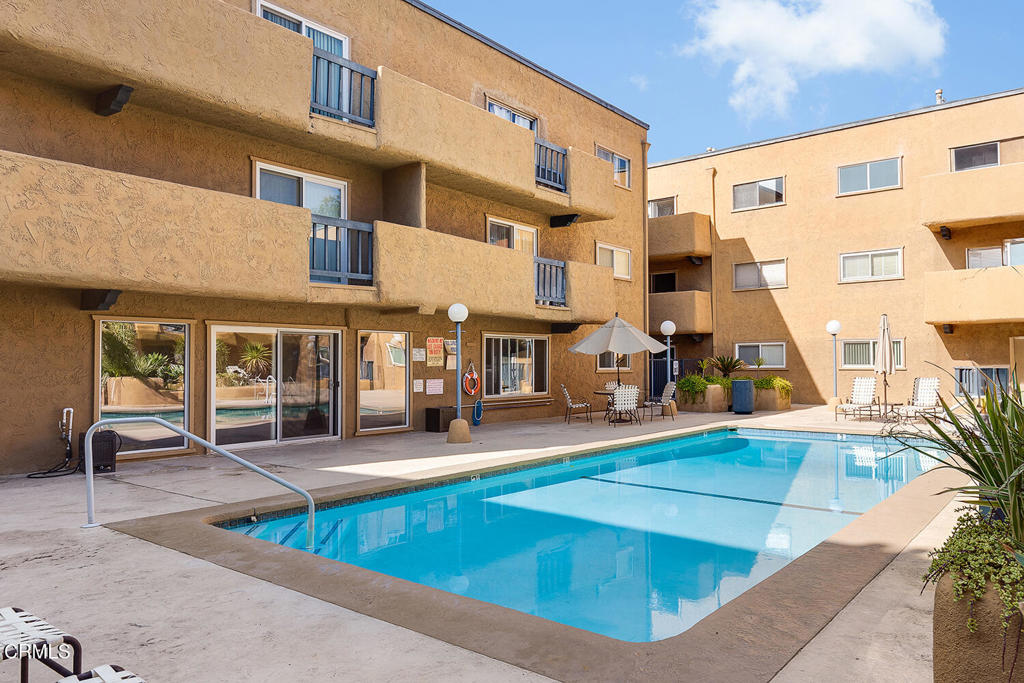 355 S Madison Avenue S 327