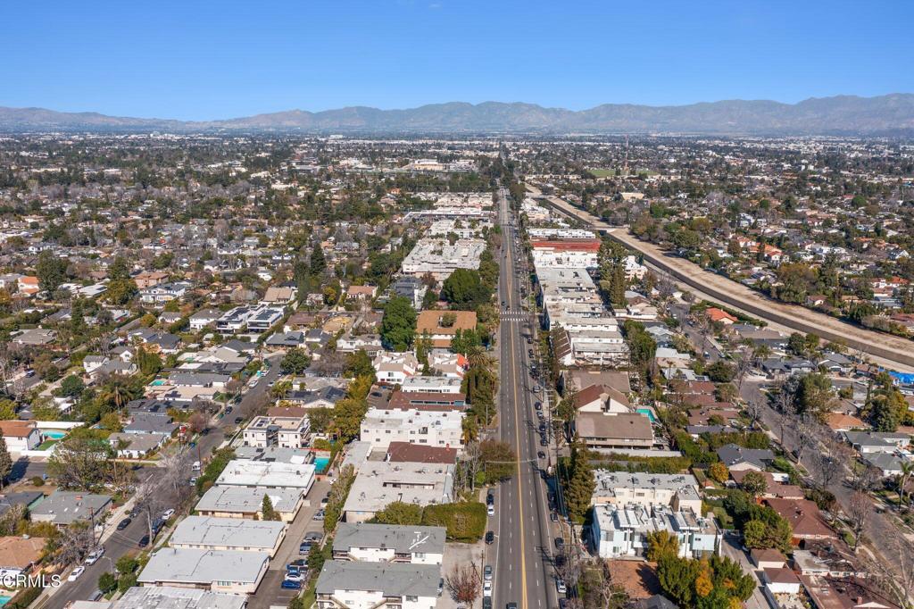 4859 Coldwater Canyon Avenue 1A