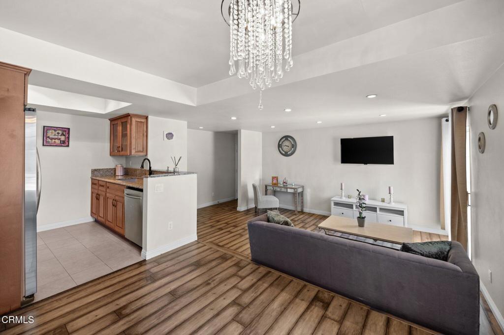 4859 Coldwater Canyon Avenue 1A