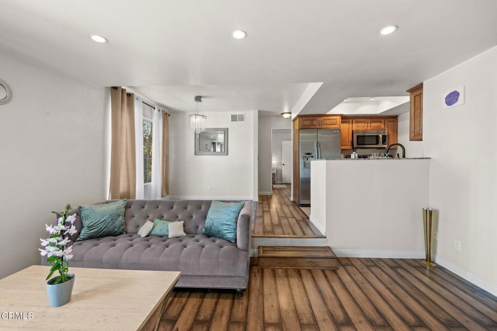 4859 Coldwater Canyon Avenue 1A