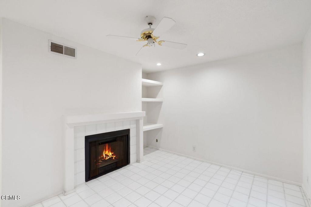 116 N Chapel Avenue E