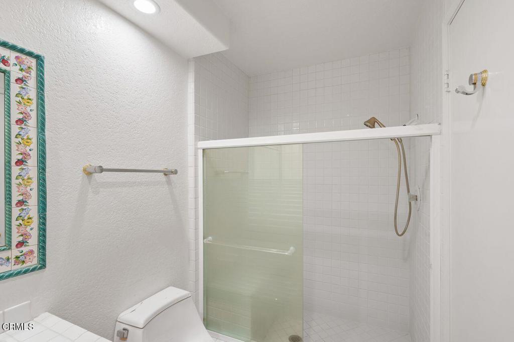 116 N Chapel Avenue E