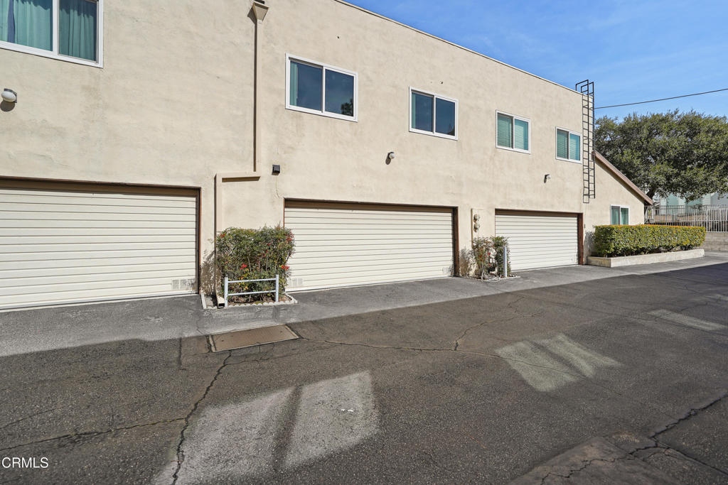 2729 Piedmont Avenue 2